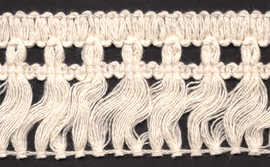 <font color="red">IN STOCK</font><br>1+5/8" Cotton Knotted Fringe-Natural