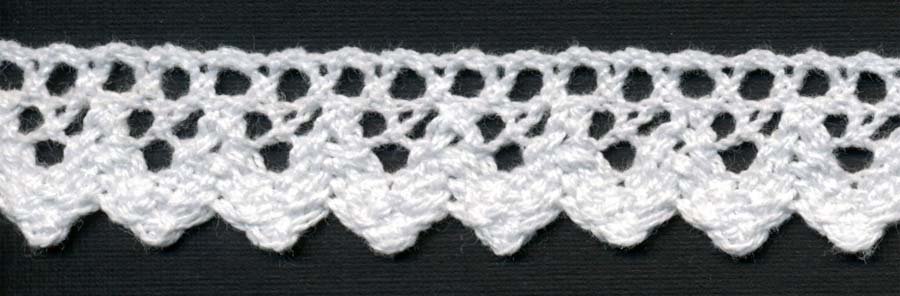 <font color="red">IN STOCK</font><br>5/8" Cotton Cluny Sawtooth Edge-White