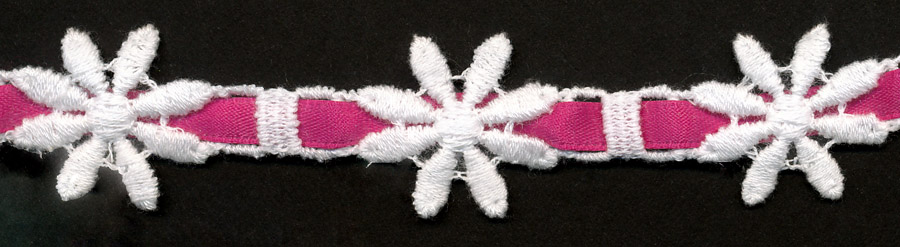 <font color="red">IN STOCK</font><br>1" Cotton Daisy Beading with Ribbon-White/Fuschsia