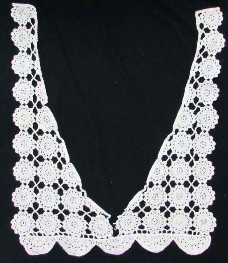 14.5" x 11" Crochet Collar Circles-Natural