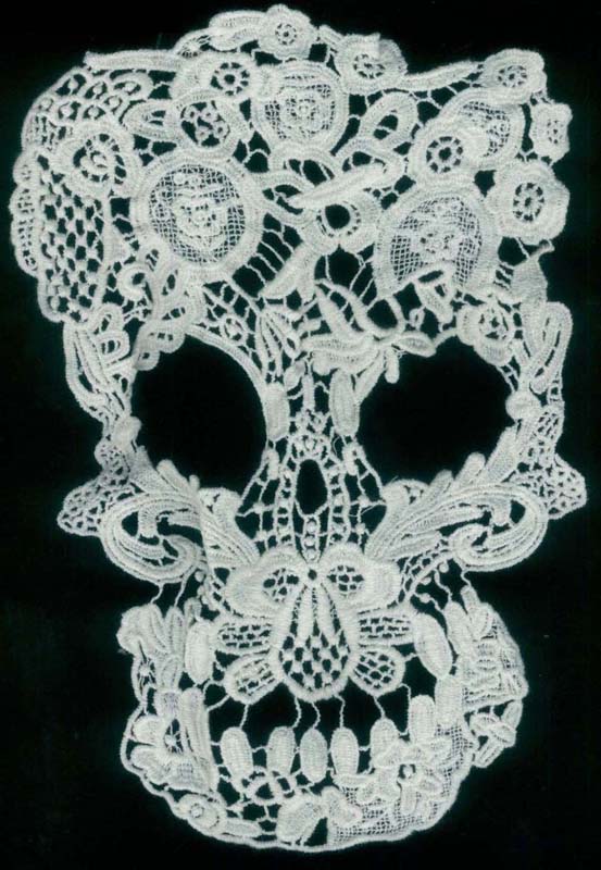 11" Floral Skull Applique-Ivory