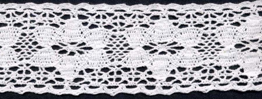 <font color="red">IN STOCK</font><br>2+1/16" Daisy Cotton Cluny Galloon Lace-Ivory