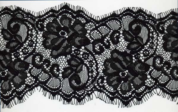 4.5" Floral Double Scallop Edge Lace-Black<>Chantilly / Eyelash Lace