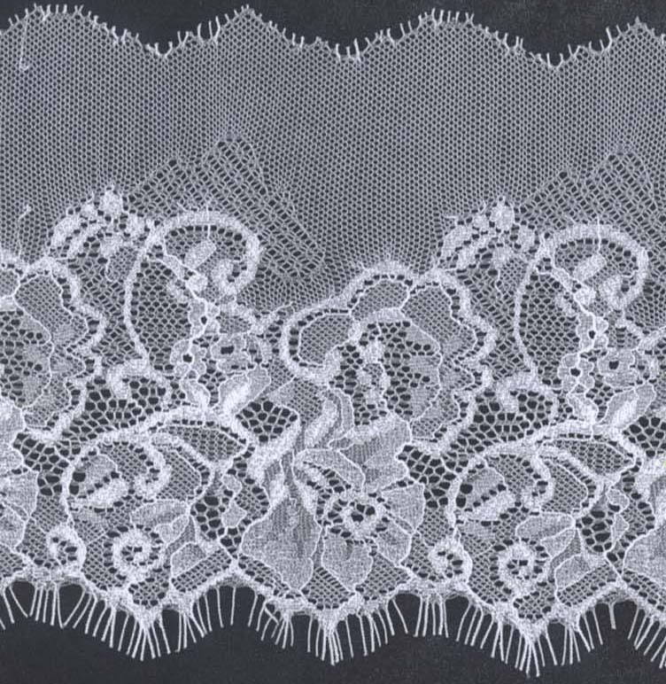 6" Pointed Edge Lace-White<>Chantilly / Eyelash Lace