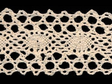 <font color="red">IN STOCK</font><br>1+3/4" Cotton Cluny Galloon-Natural