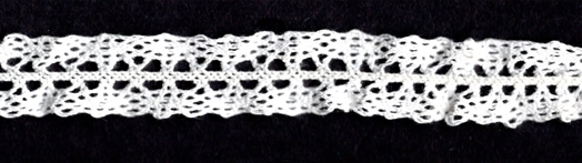 <font color="red">IN STOCK</font><br>1+1/8" Poly/Cotton Cluny Ruffled Crochet-White