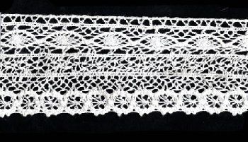 <font color="red">IN STOCK</font><br>2" Cotton Cluny Edge - White