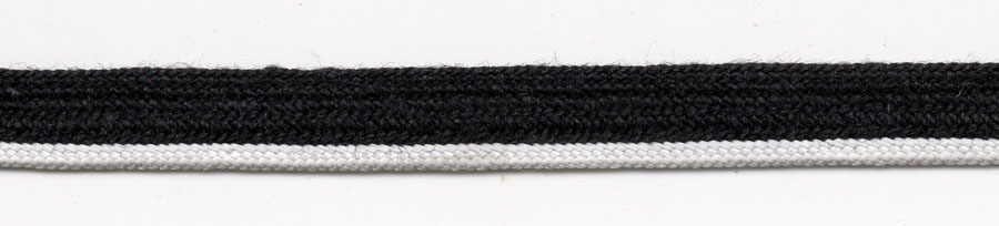 <font color="red">IN STOCK<br>MADE IN USA</font><br>1/4" Rayon Mini Edge Cordedge Piping-White Edge/Black Apron